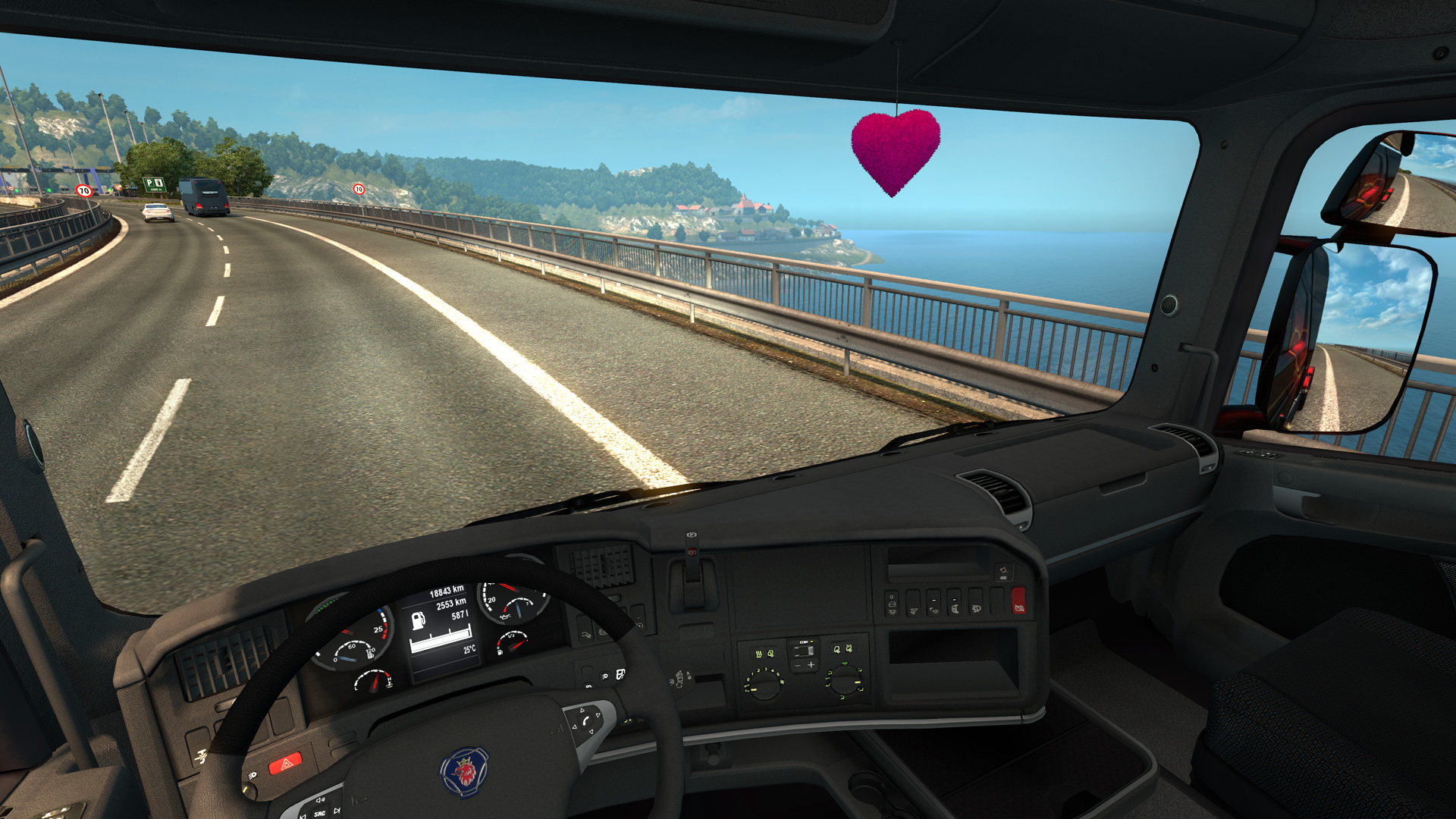 Euro Truck Simulator 2 - Valentine's Paint Jobs Pack screenshot