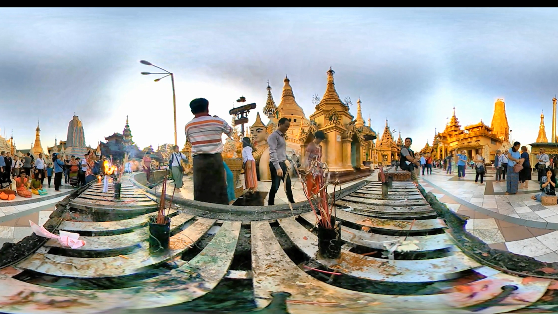 Shwedagon Pagoda 360 (Burma) screenshot