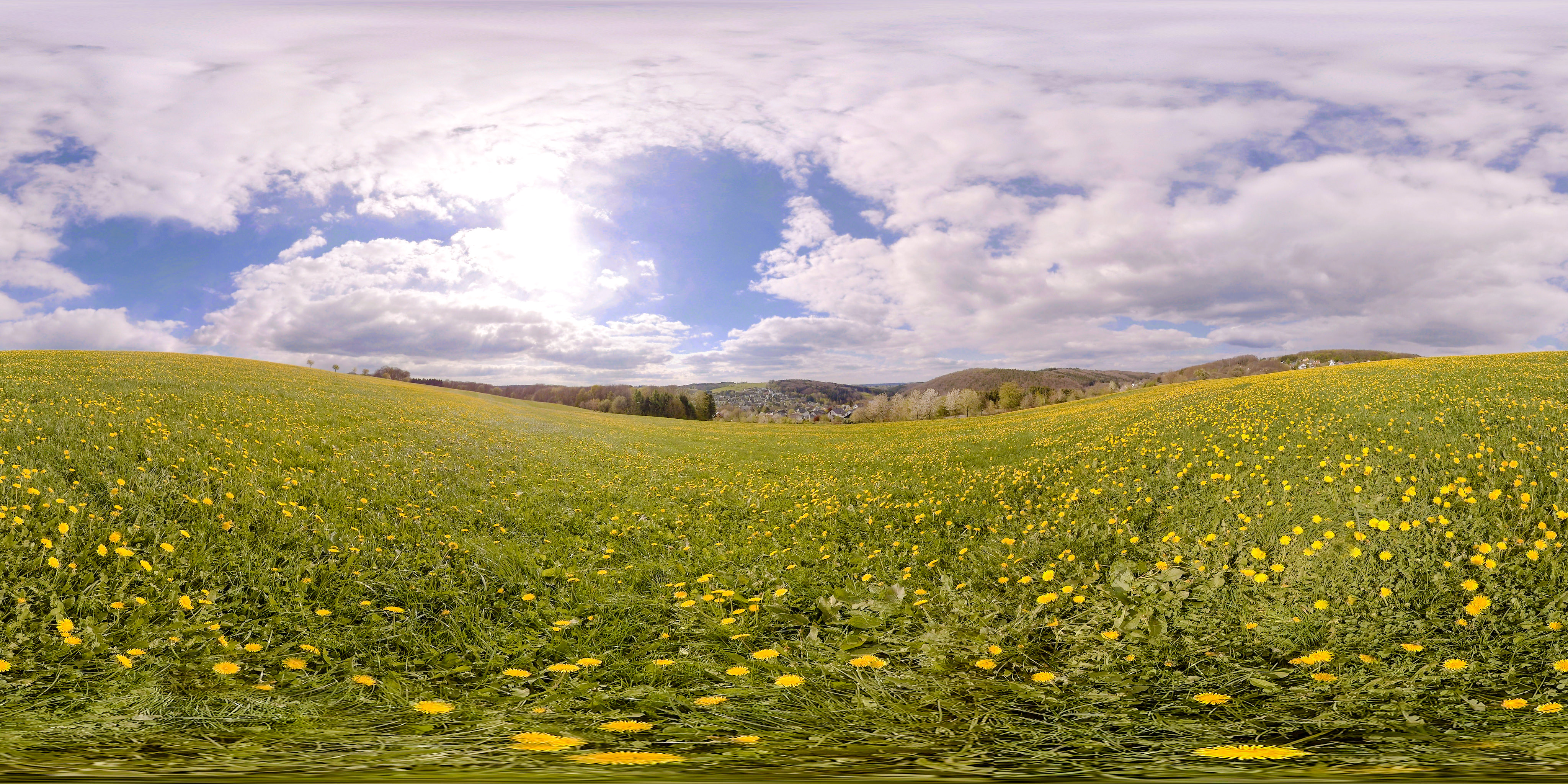 Sun & Clouds | Sphaeres VR Travel Timelapse | 360° Video | 6K/2D screenshot