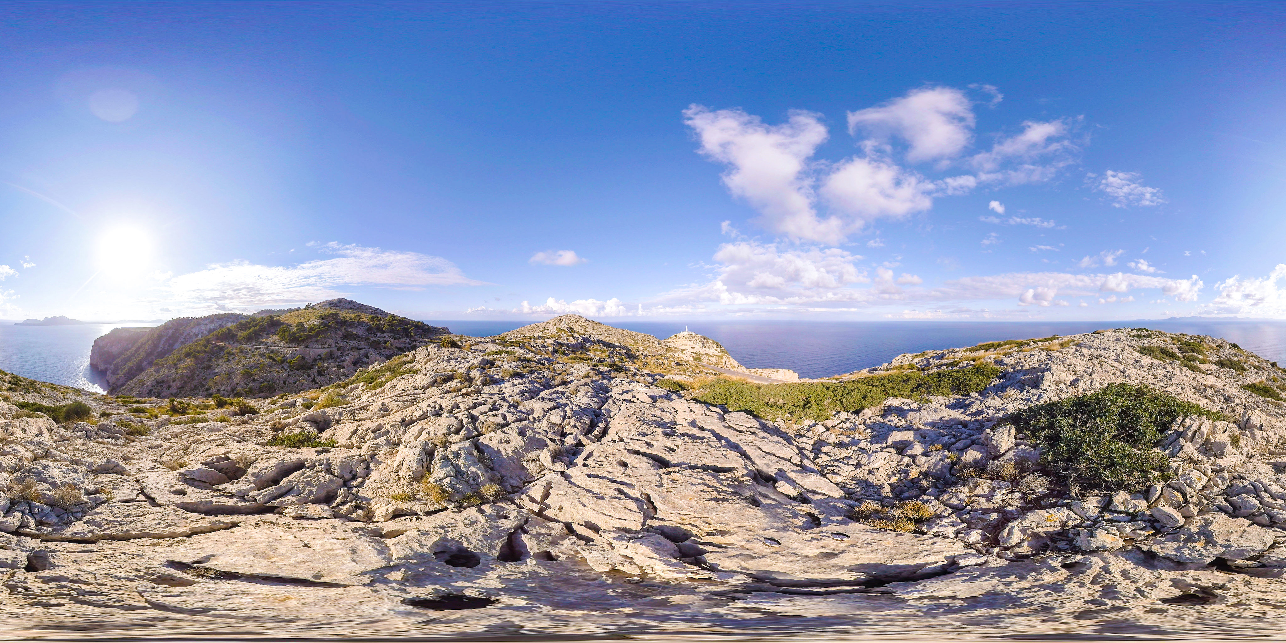 Sun & Clouds | Sphaeres VR Travel Timelapse | 360° Video | 6K/2D screenshot