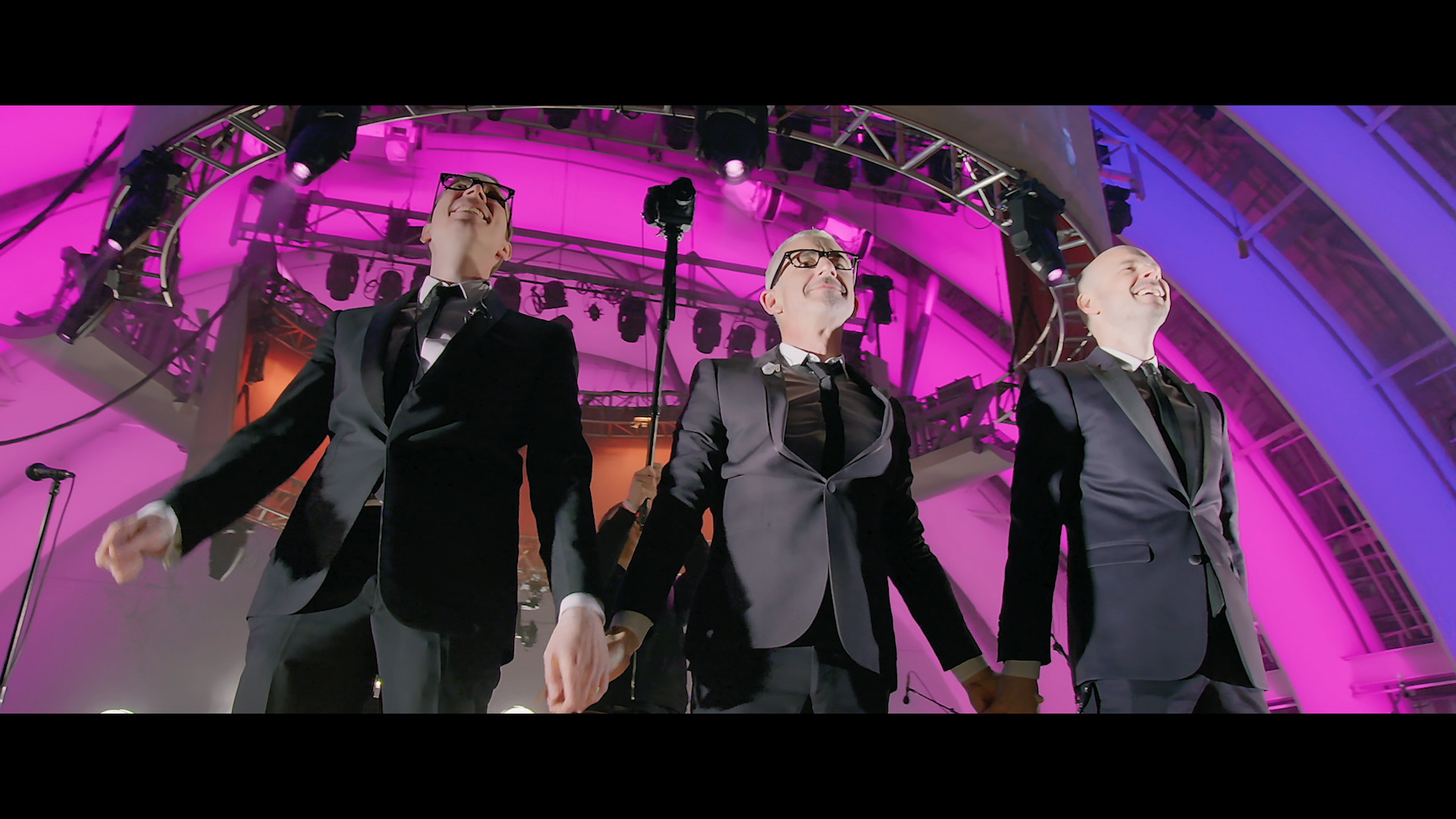 Above & Beyond Acoustic - Giving Up The Day Job screenshot