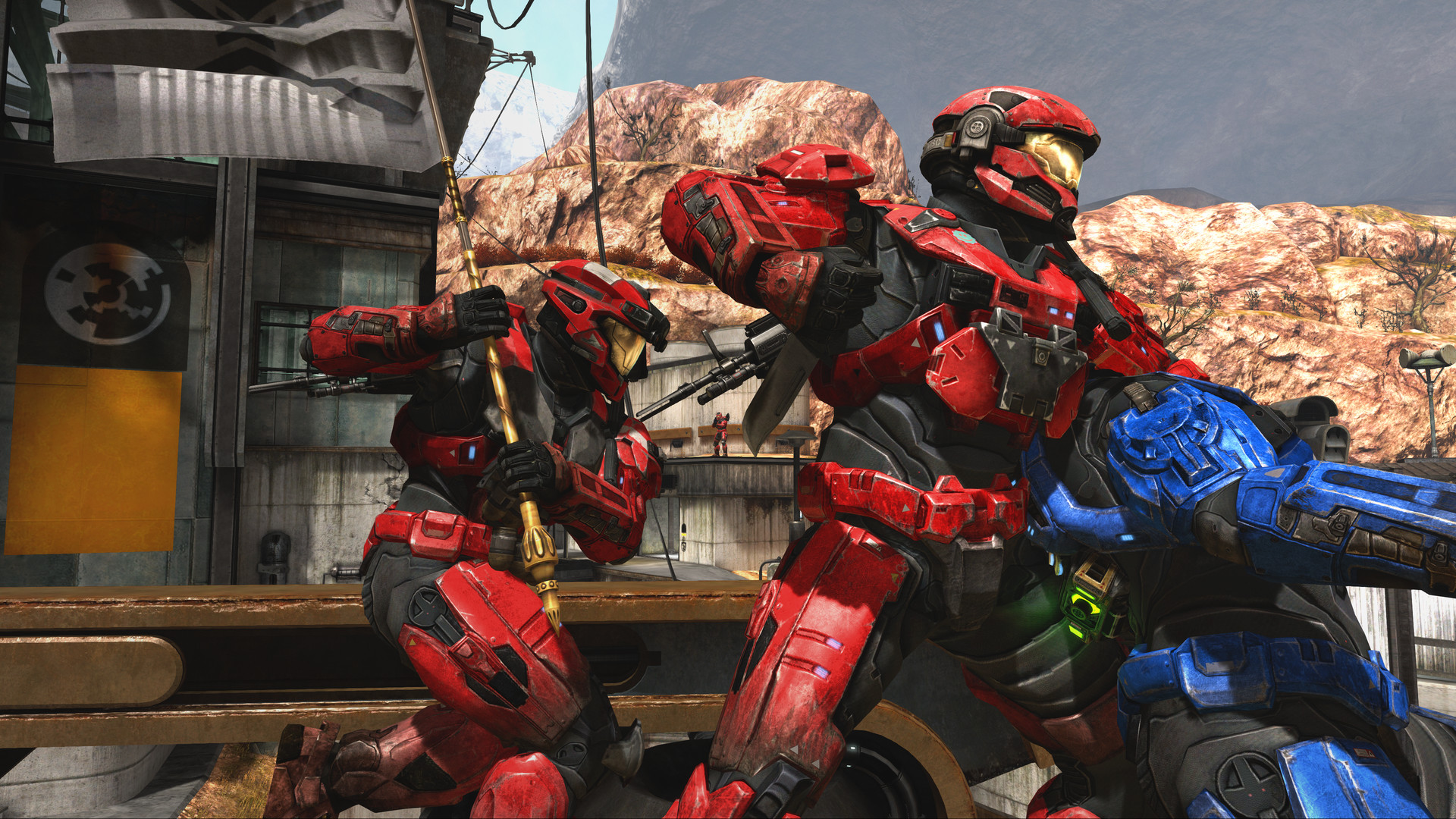 A Red-team Spartan hurries back home with the Blue Team flag, accompanied by a Red teammate in Halo: Reach.