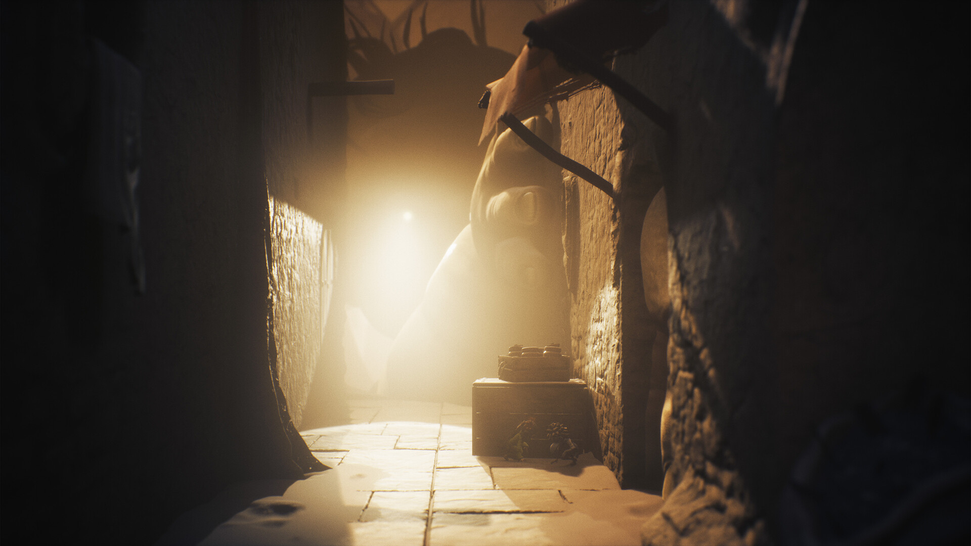 Reservar Little Nightmares III Switch Estándar