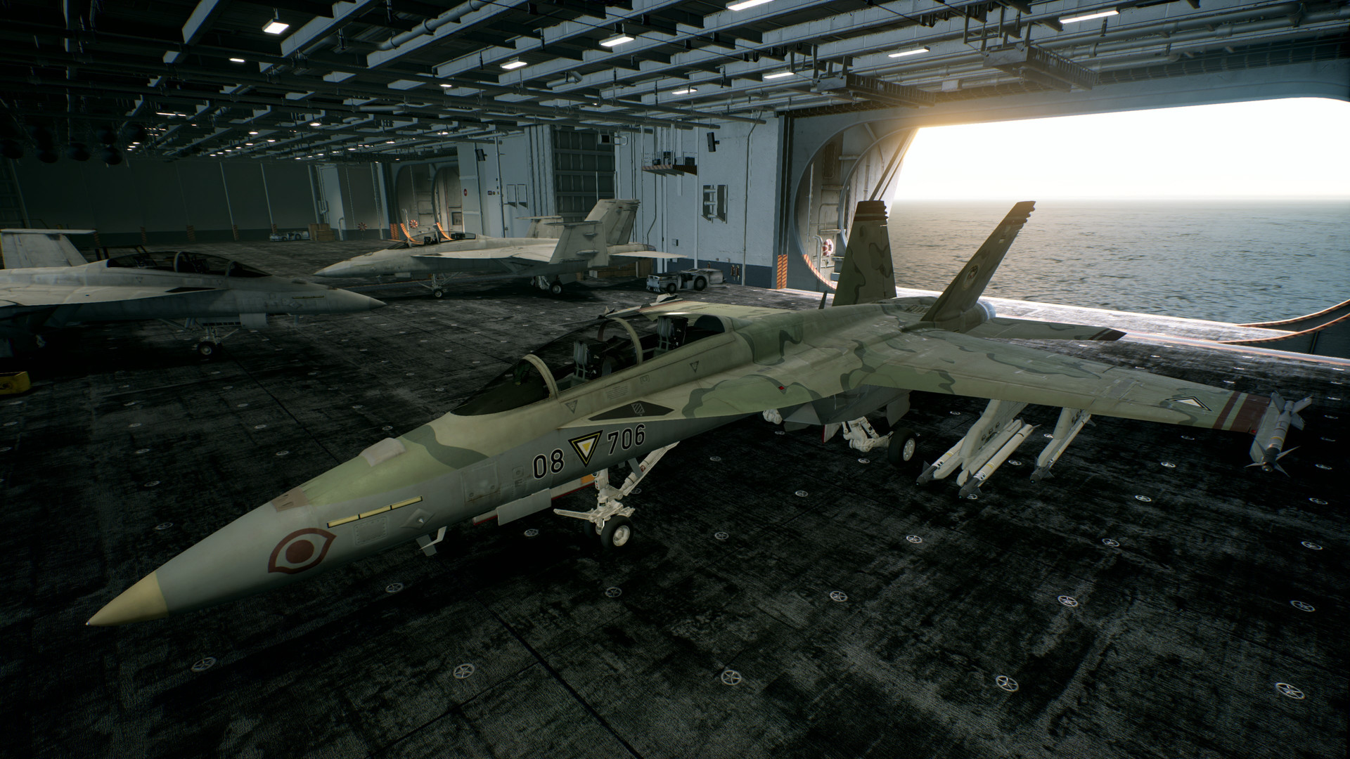 ACE COMBAT™ 7: SKIES UNKNOWN - DLC de 25 Anos - Série de Aeronaves