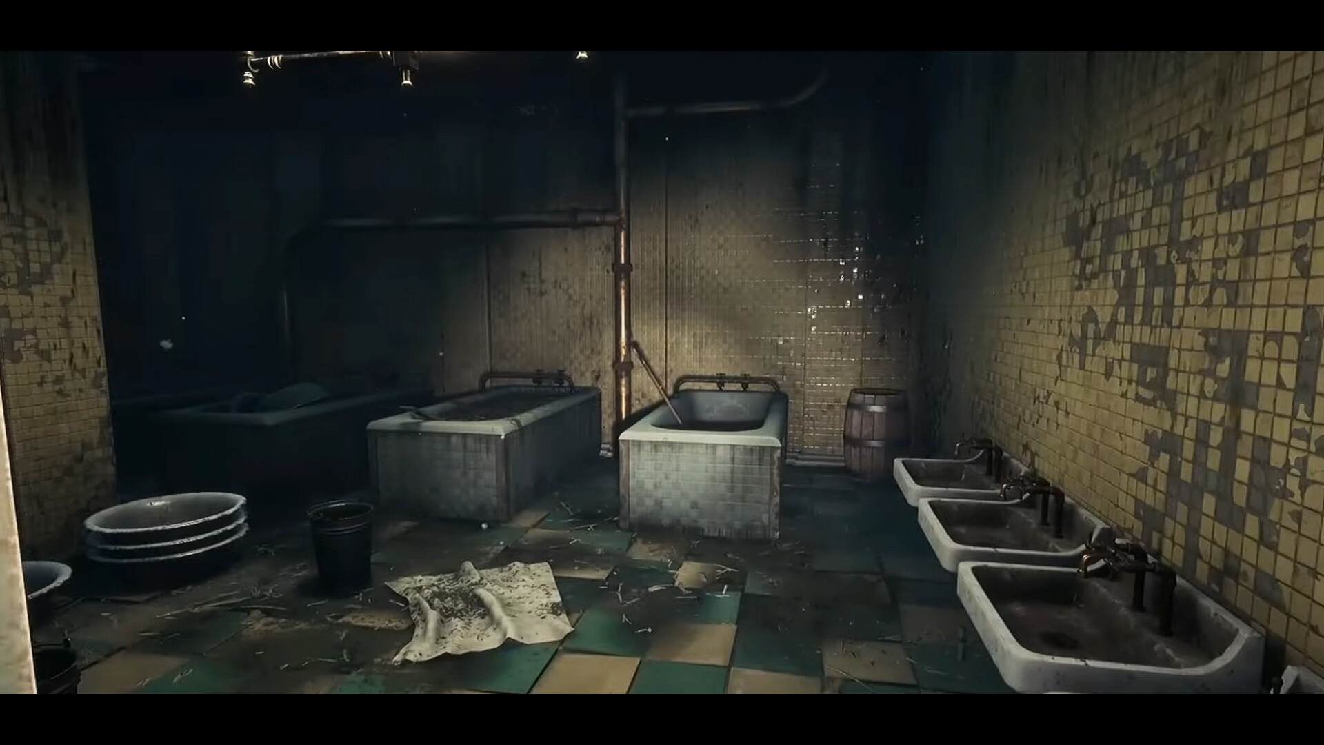 The Land of Shadows : Asylum #5