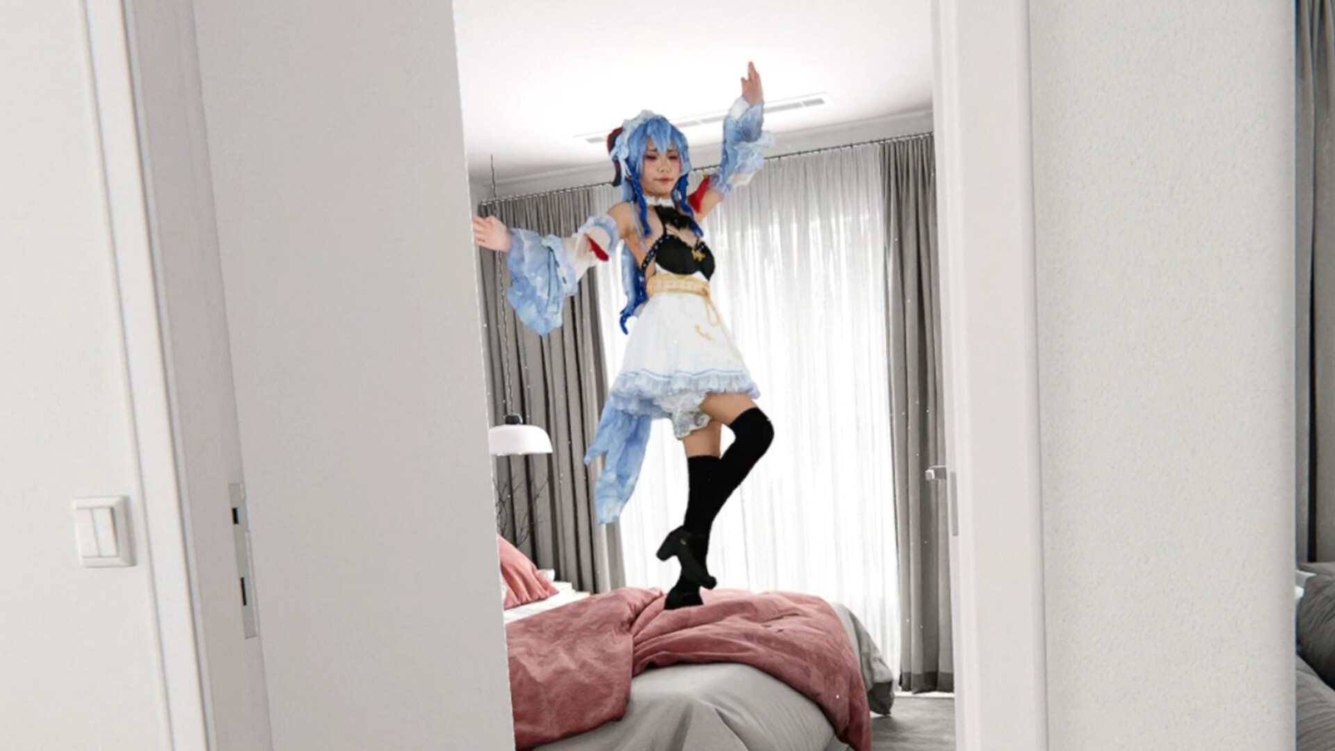 Wow Dance - Cosplay Special Edition PC gameplay screenshot 1 of 6