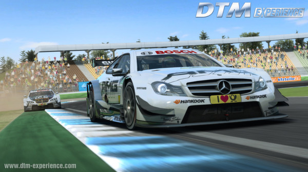 скриншот RaceRoom - DTM Experience 2013 1