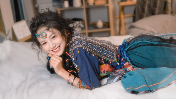 Seven Lovers In The Housefor windows and Linux 1