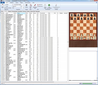 ChessBase 13 Academy game for windows Pc 1