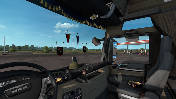 скриншот Euro Truck Simulator 2 - Cabin Accessories 3