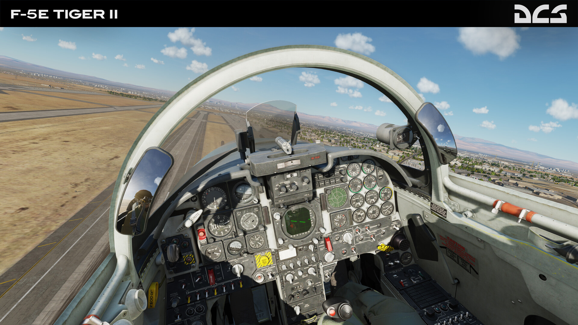 f 5 cockpit
