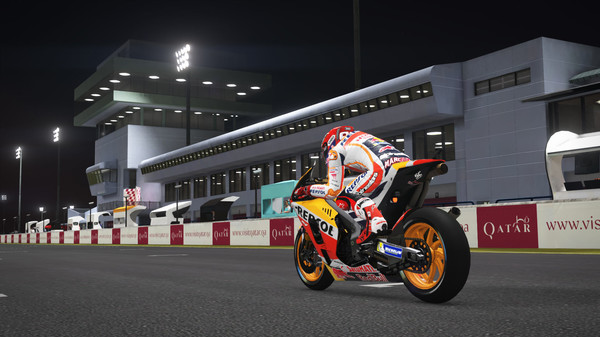 MotoGP 17 скриншот