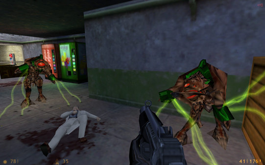 Half-Life Screenshot
