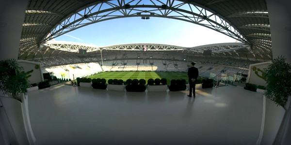 скриншот Juventus VR - The Tour 0