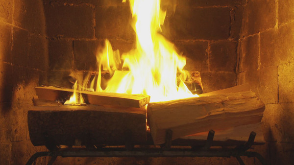 скриншот Fireplace For Your Home: Crackling Fireplace with Music 0