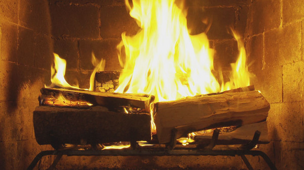 скриншот Fireplace For Your Home: Crackling Fireplace with Music 1